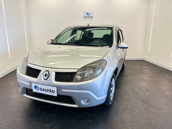 RENAULT SANDERO 1.0 EXPRESSION 16V FLEX 4P MANUAL RENAULT SANDERO 1.0 EXPRESSION 16V FLEX 4P MANUAL